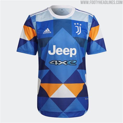 adidas juventus schuhe|Adidas Juventus 4th kit.